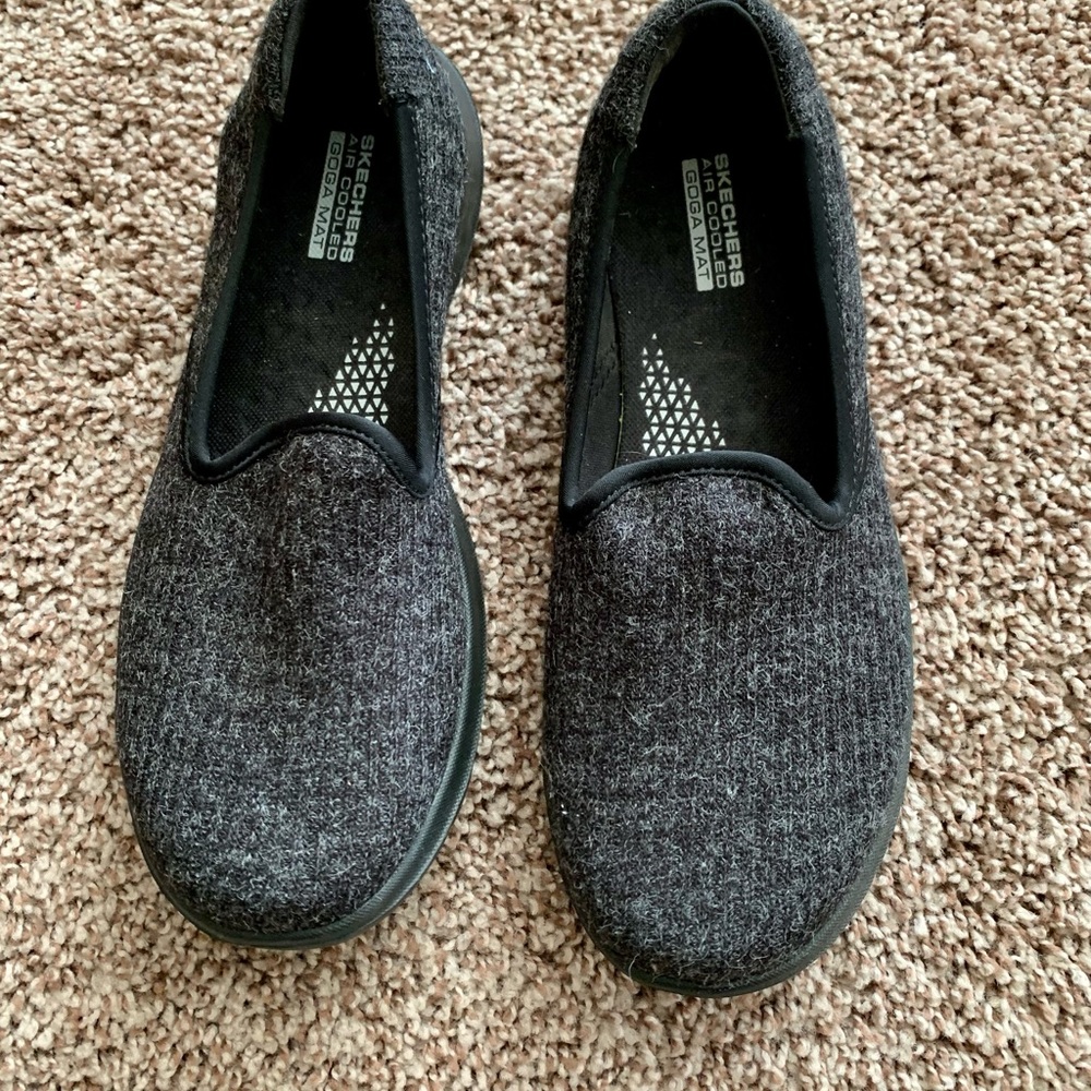 Sketchers Slip On!